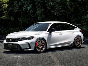 RAYS CE28N-plus 17x7J Алмазно-тёмный глянцевый металлик 06887704592MM - thumbnail 30