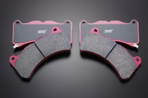 STI Комплект тормозных колодок передний 26100ZR000