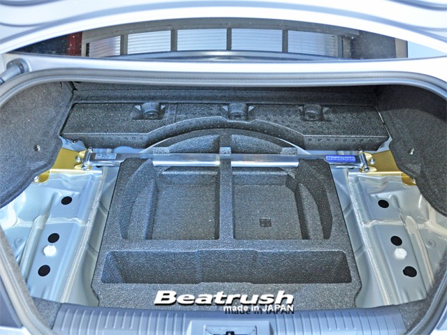 Laile Задняя распорка стоек амортизаторов S86024-RTA_ZD8