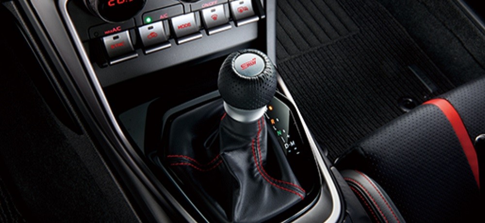 STI Рычаг переключения передач (Кожа, АКПП) SG117CC110 - Фото 1