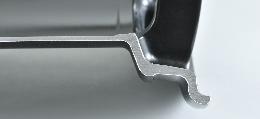 STI STI Производительное колесо 18 дюймов 8.5J (матовый черный оружейный металл) ST28100VV481 - Фото 3