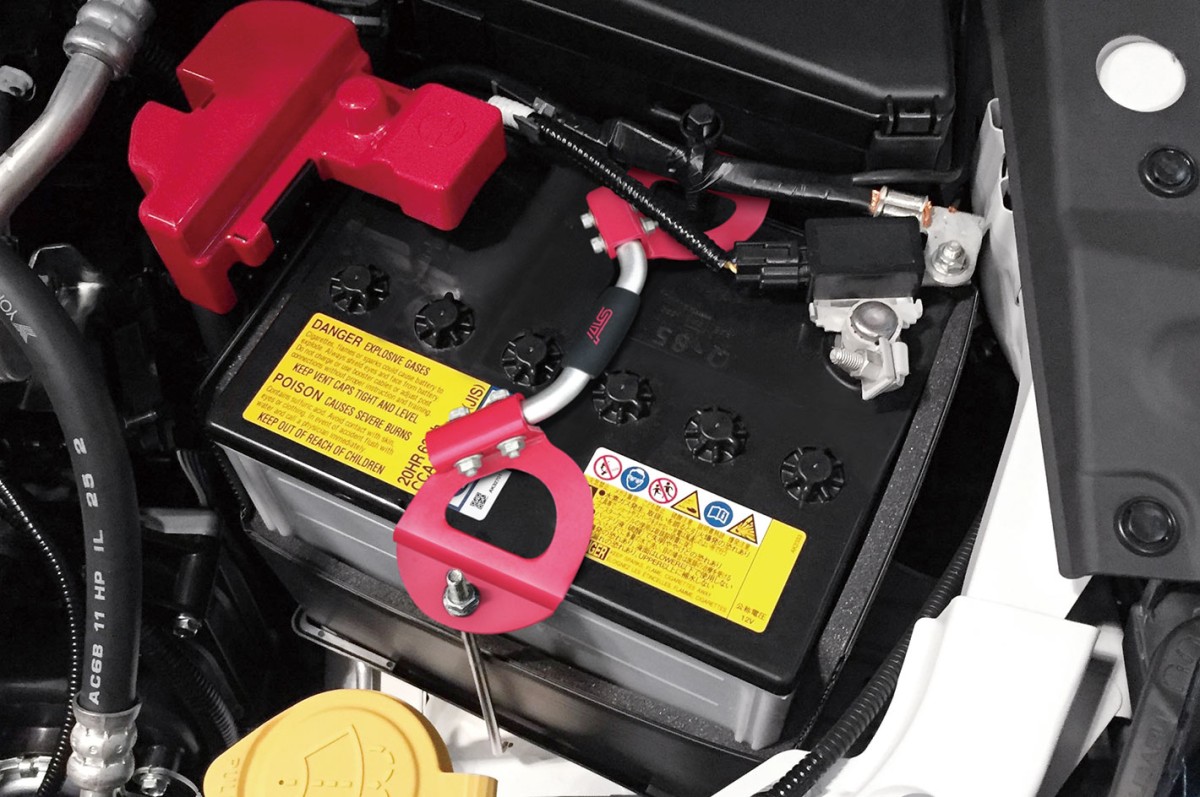 STI Держатель аккумулятора ST82182ST000 - Фото 2