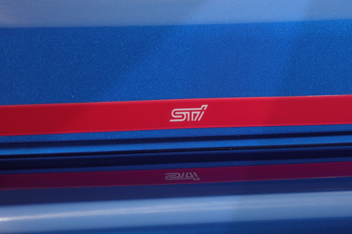 STI Гарнитур задней двери (вишнёво-красный) ST91042VV060 - Фото 3